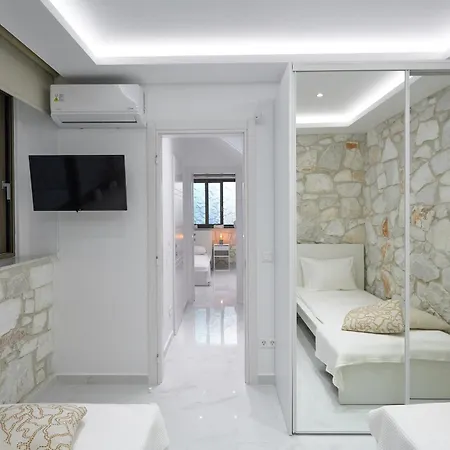 Paradisio 2, Pool, Sea View Ханиоти