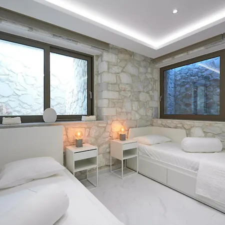 Вилла Paradisio 2, Pool, Sea View