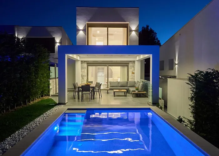 Villa Paradisio 2, Pool, Sea View Villa *